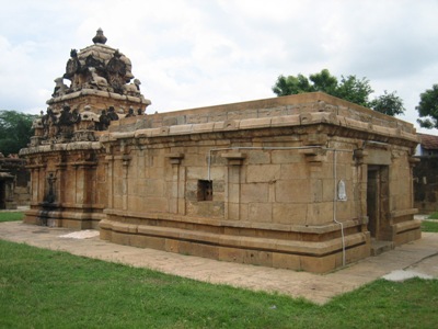 Thirukkattalai – Ashta-Parivara Shrine