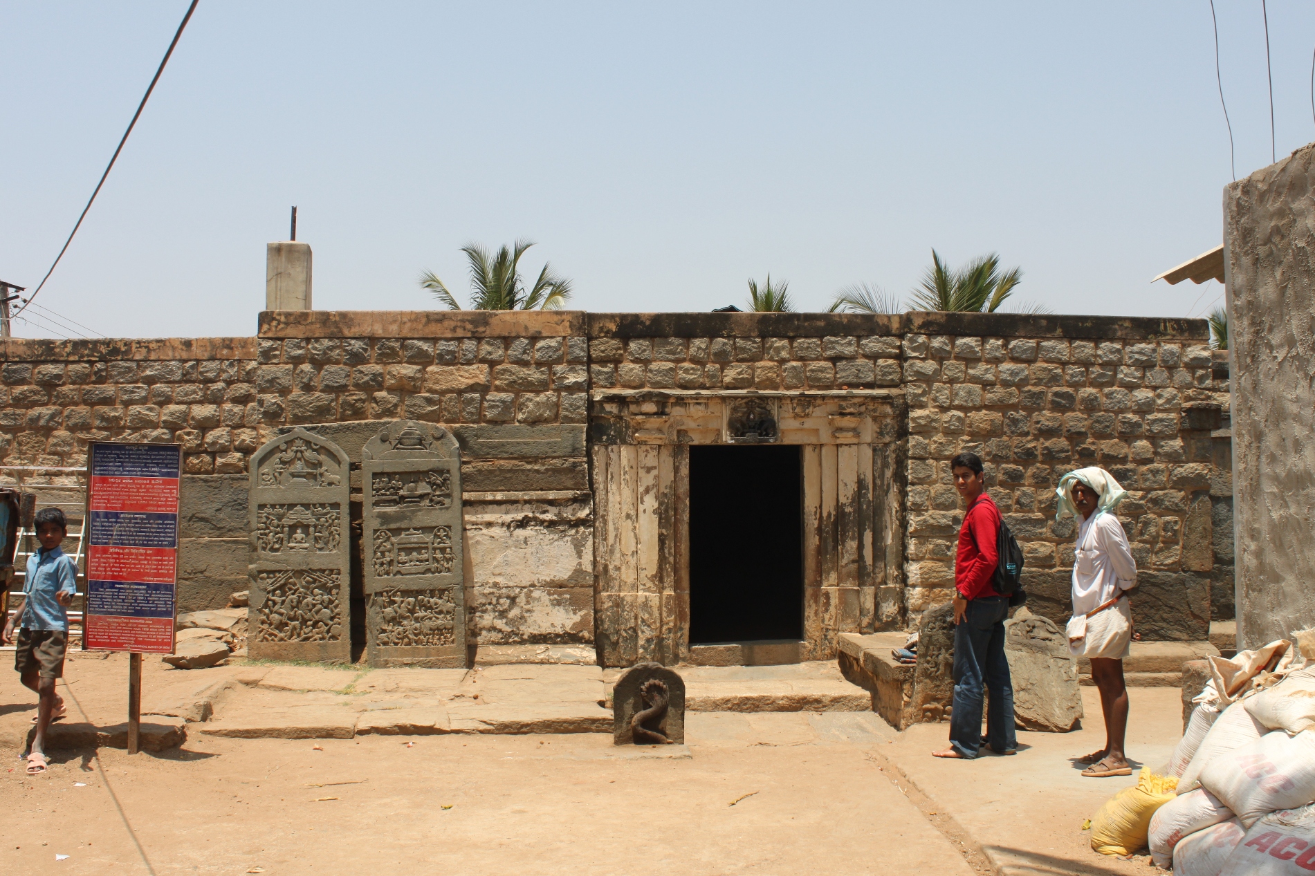 Halavagalu – Story of an Incomplete Temple
