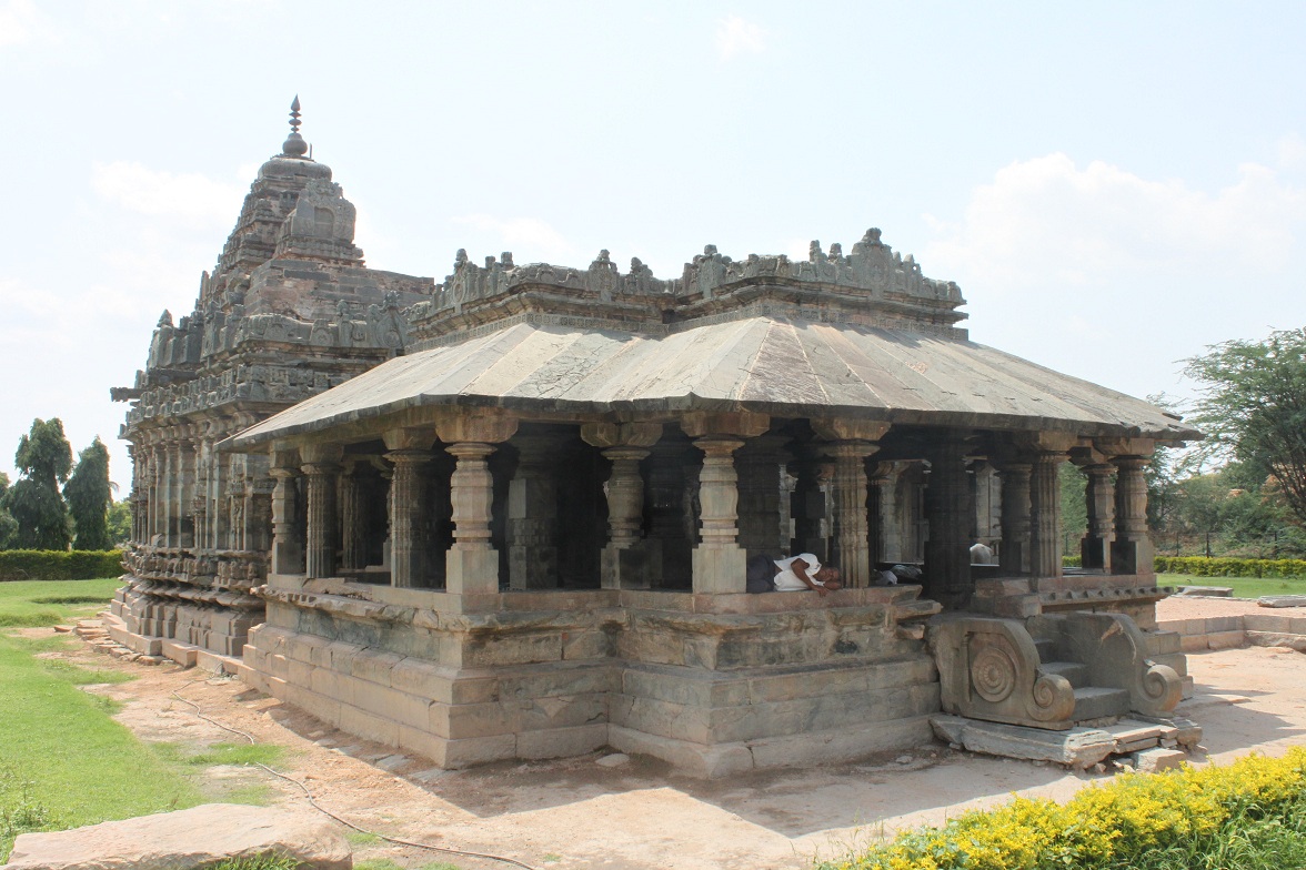 Lakkundi – Forgotten Hoysala Capital