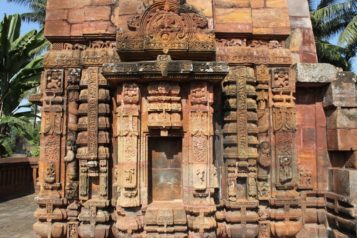 SampurnaJaleswara